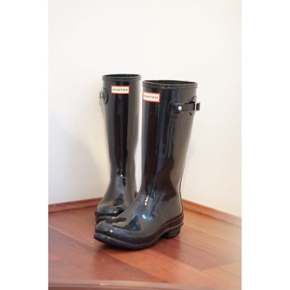 Hunter Original Big Kids Black Gloss Rain Boots - Picture 5 of 8